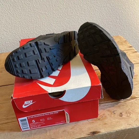 NIKE W AIR HUARACHE RUN MID PRM - Picture 5 of 11